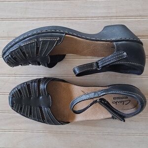 Clarks Collection Blk Leather Fisherman Sandals Comfort Slingback Short Heel